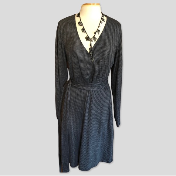 Toad&Co Dresses & Skirts - Toad & Co. organic cotton gray wrap cafe dress, XL